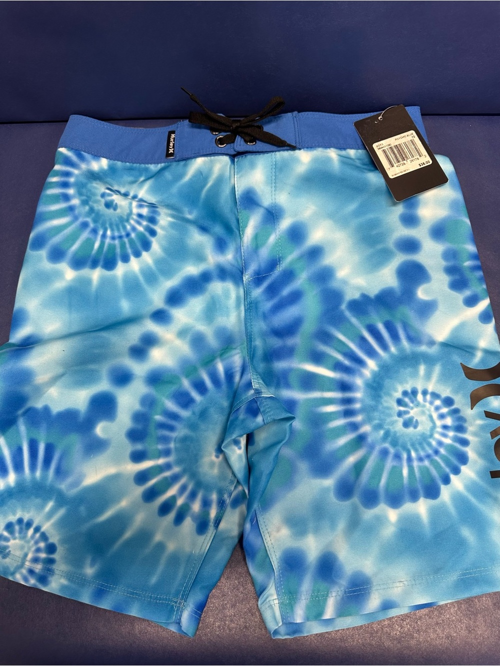 Hurley NWT Blue Tie-Dye Boys
Swim Trunks - Size 12